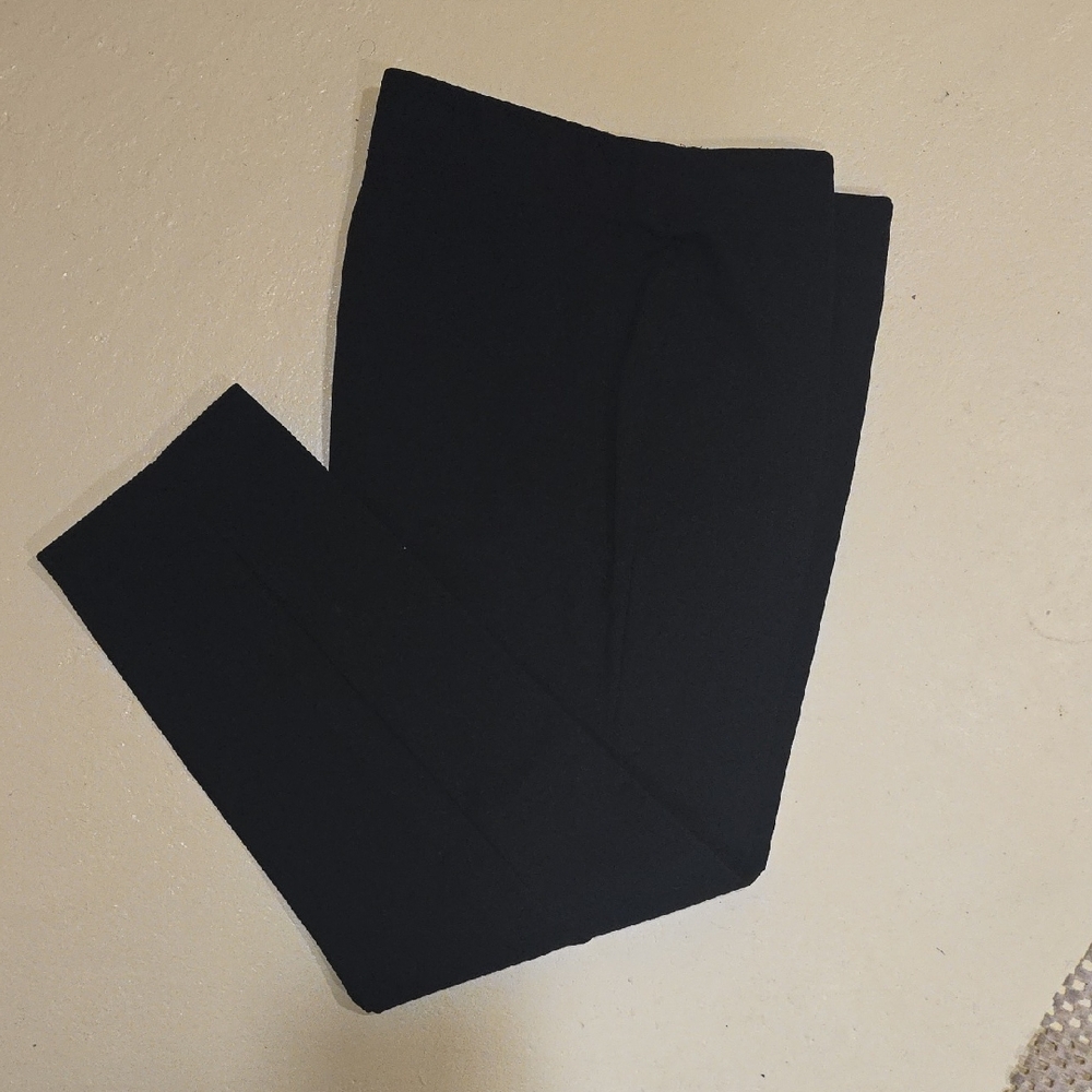 Max Studio Women's Black Cropped Pants